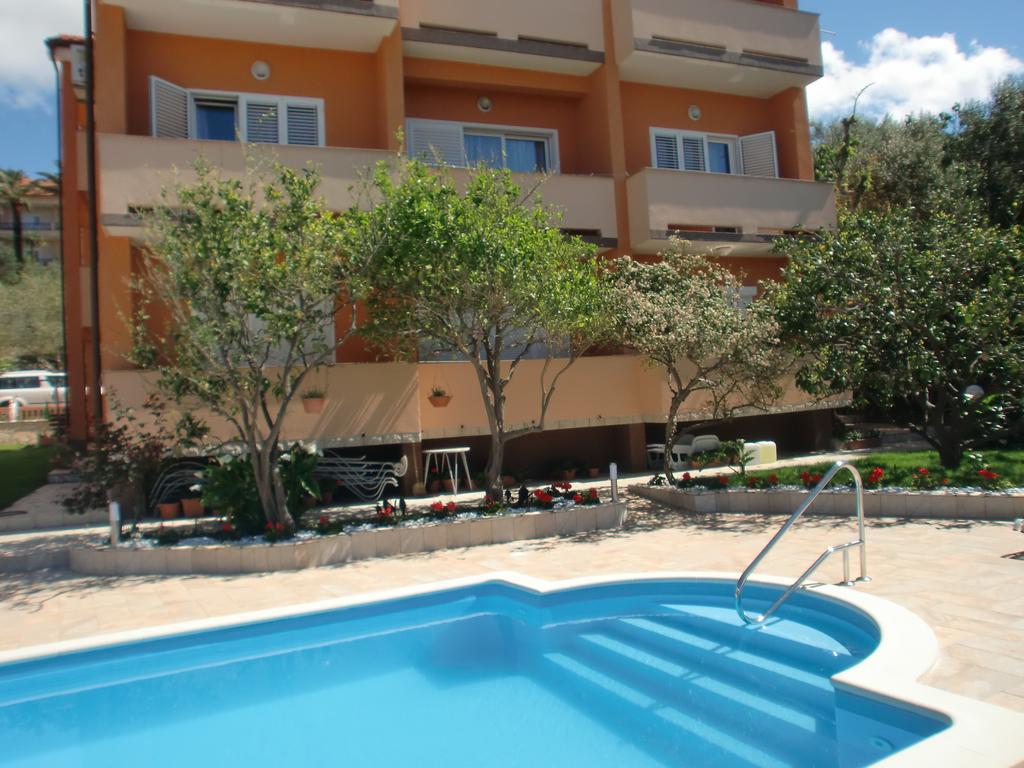 Apartments Bene Banjol Номер фото