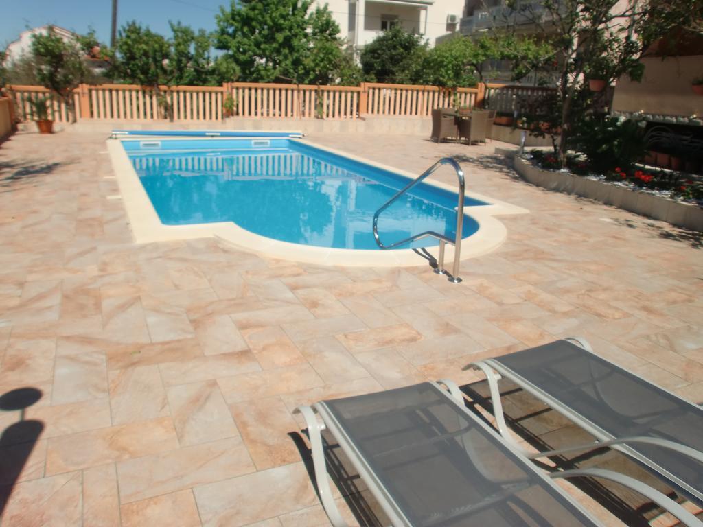 Apartments Bene Banjol Номер фото